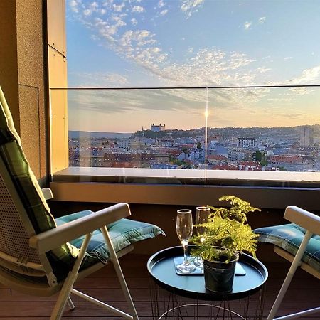 Cozy 2 Rooms Flat - Castle View Bratislava Buitenkant foto