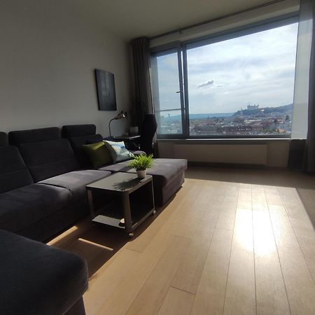 Cozy 2 Rooms Flat - Castle View Bratislava Buitenkant foto